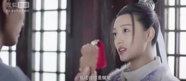 文能妙笔生花武能独步天下,文能提笔赋诗武能舞剑成魔