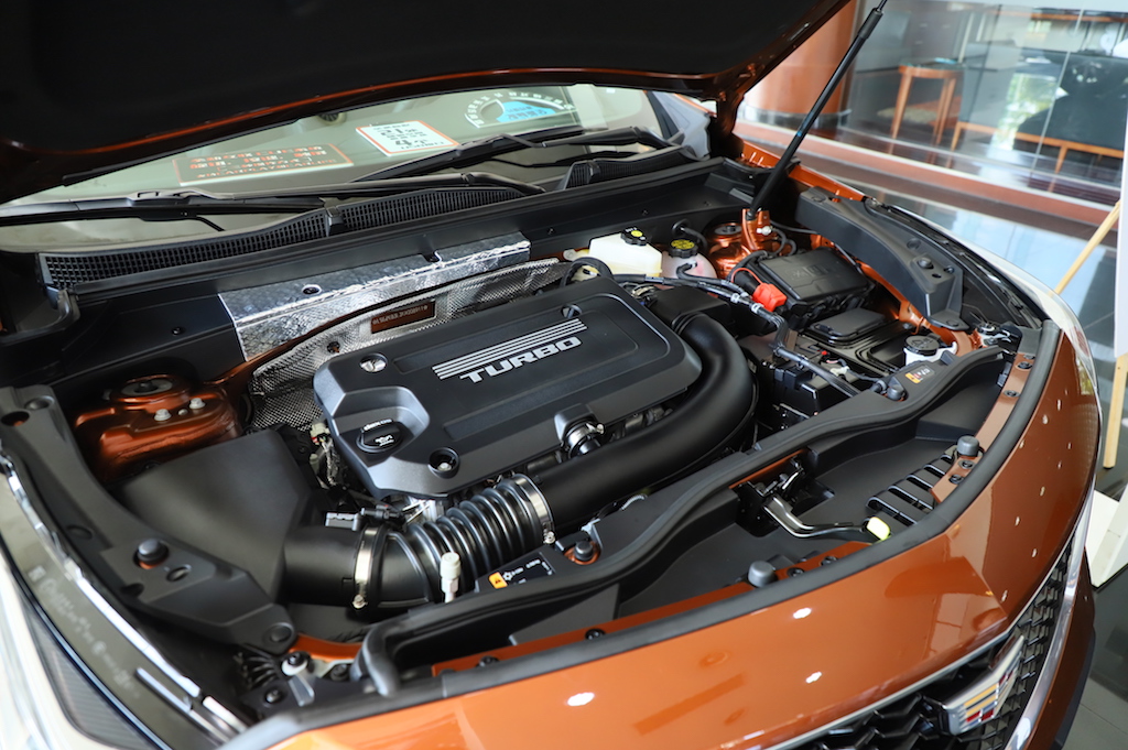 最新款凯迪拉克xt4值不值得买,2020款凯迪拉克xt4值不值得买