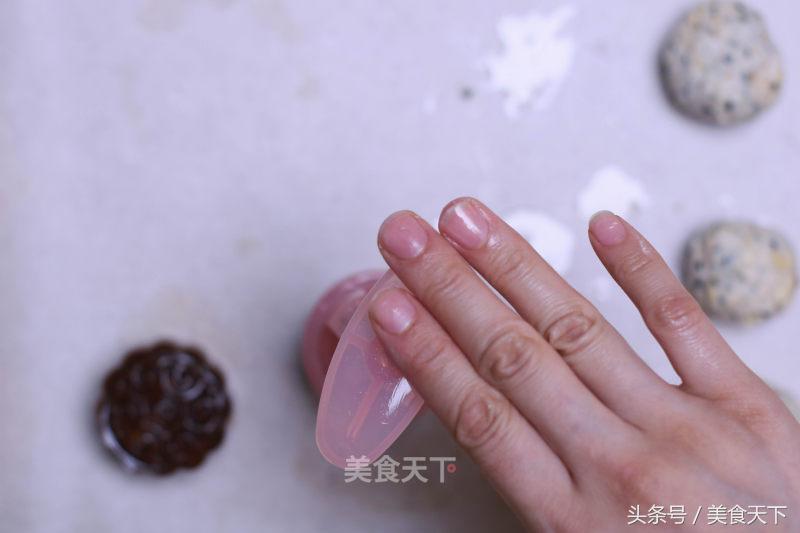 广式传统五仁月饼好吃吗,五仁月饼老式少糖