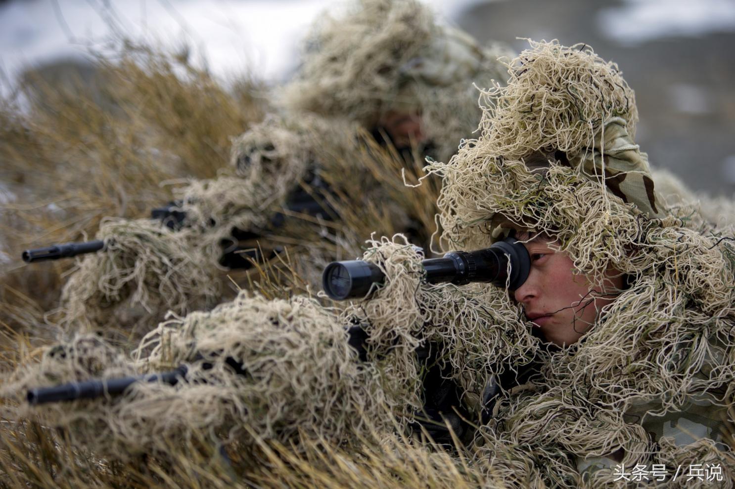 单价26万国产*击狙**枪见过没？*弹子**50元一枚，敌人闻风丧胆