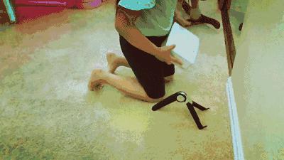 女儿的房间被改成儿童房,爸妈把女儿们的房间改成乐园