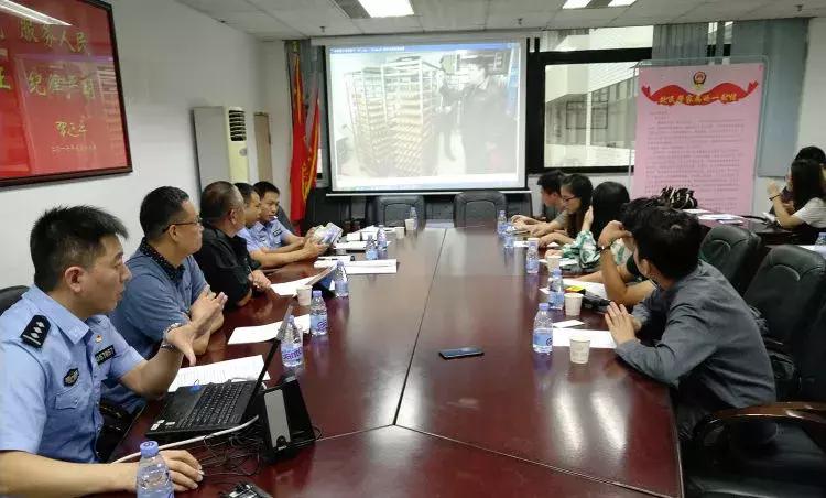 怎么辨别真假香港小熊饼干,香港购买小熊饼干