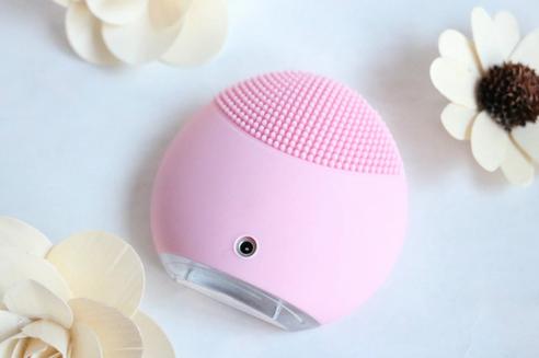 露娜洁面仪哪个款好用,好物推荐之露娜lunamini2洁面仪