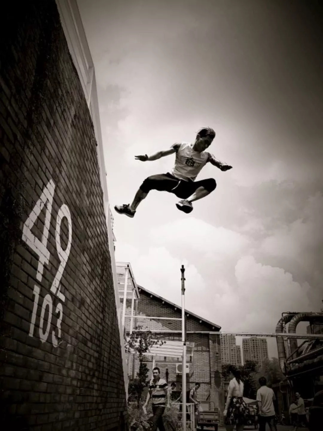 恐高症别玩的手机游戏,能把恐高症玩出来的游戏