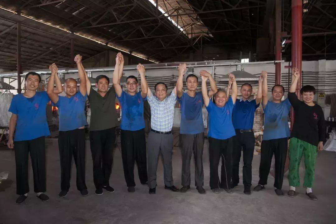 下工厂进车间，“80后”韩美林勃发生命本质里的艺术渴望