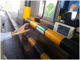 辽宁高速公路扫码付费,高速公路不用扫码收费