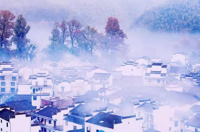 秋天的婺源什么时候去最美,秋天的婺源是色彩的天堂