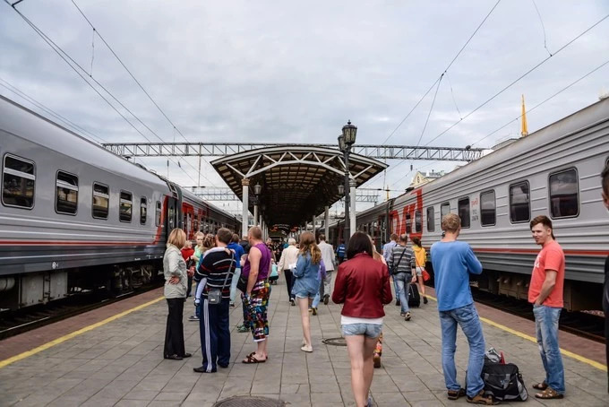 我们异地了24年，在你88岁时去莫斯科娶你——今夕传媒旅行家出品