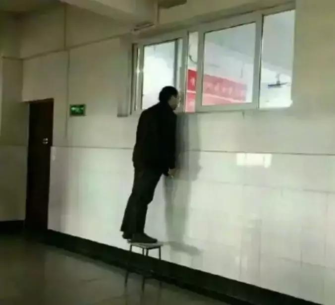 感谢老师愿老师前程似锦,感恩老师的谆谆教诲铭记于心