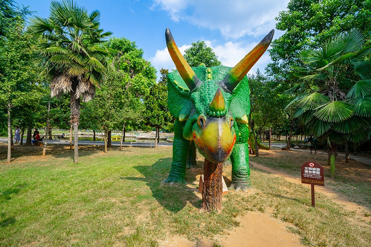 探寻自然与历史的魅力,走进大自然了解历史人文