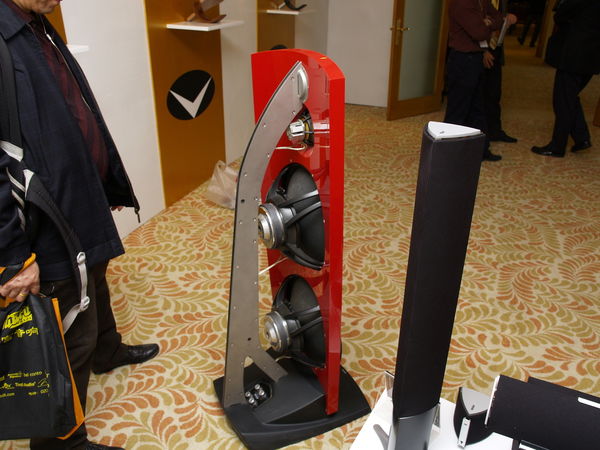 喇叭效率高，就容易驱动吗，事实并没有这么简单