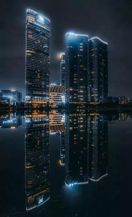 《谁才是蓉漂金领最爱的高端租赁房？》NO.1：金融城篇