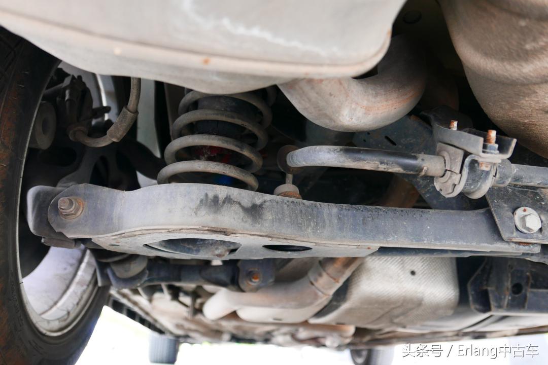 腔调与情怀彰显品位的奢华JAGUARX-TYPE