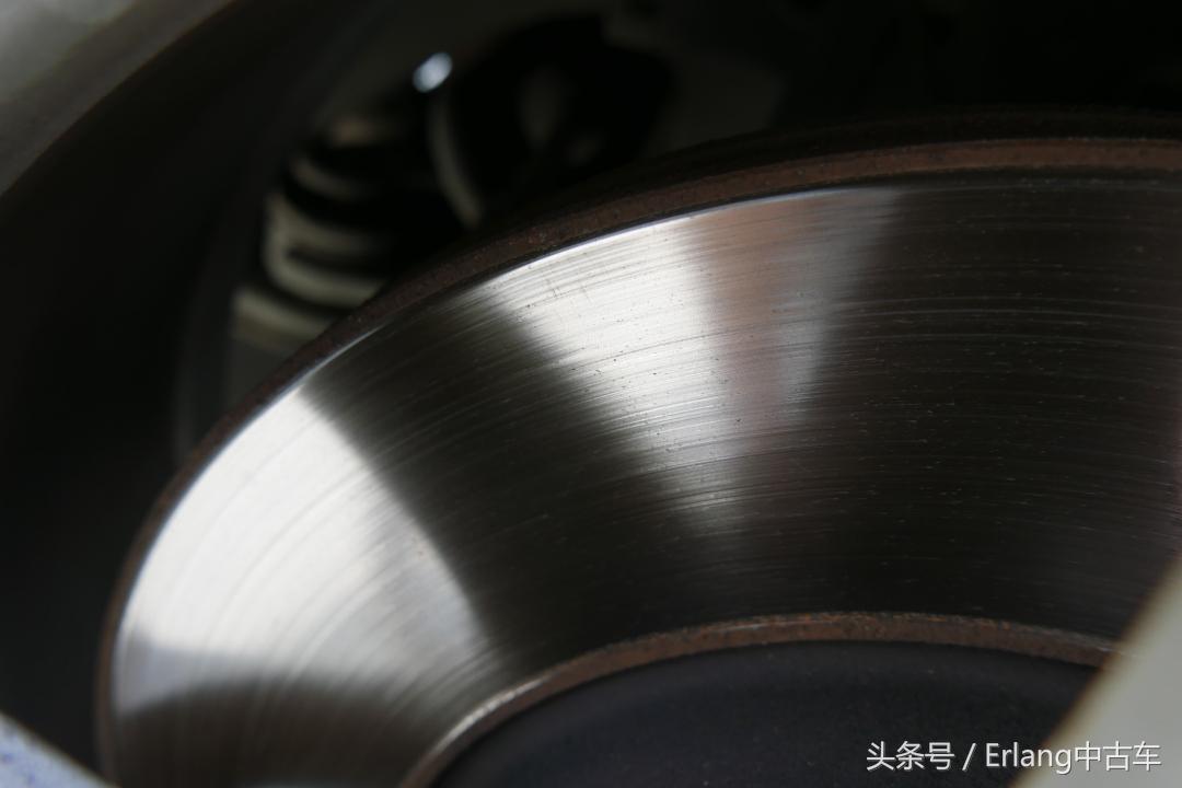 腔调与情怀彰显品位的奢华JAGUARX-TYPE