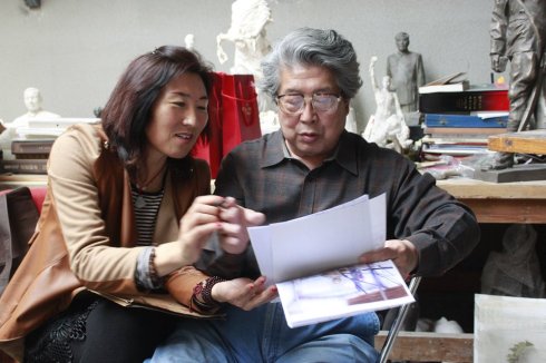 80岁以上雕塑大师曹春生,曹春生雕塑大师视频