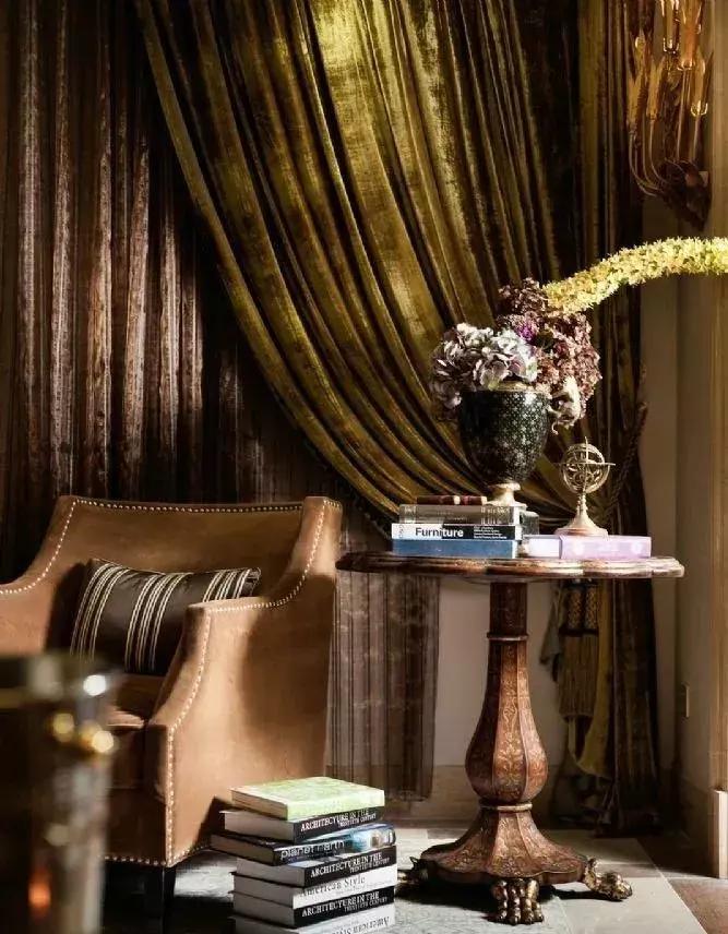 窗帘一丑毁所有！花20万装的新家不如隔壁10万简装