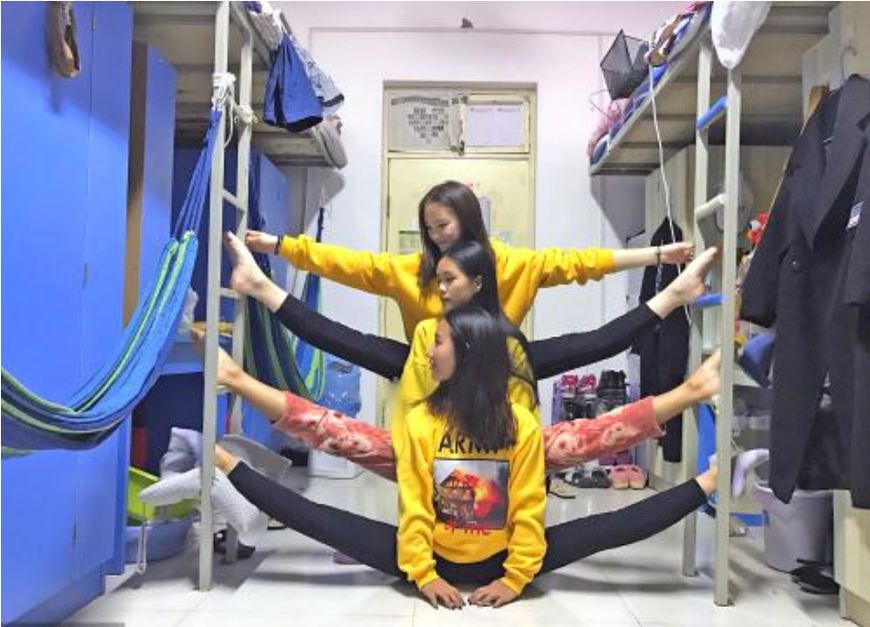 你们宿舍发生矛盾怎么解决,寝室矛盾如何跟室友沟通换寝室