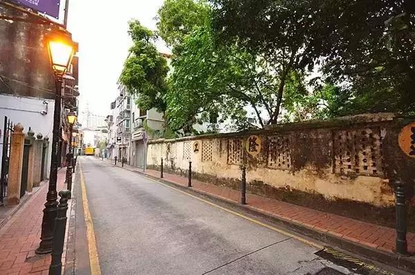 国内最撩人的20个金秋童话,国内最美的十大海滨城市