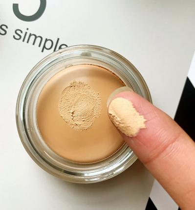 粉霜粉底液bb霜哪个遮瑕好,秋季平价粉底液推荐