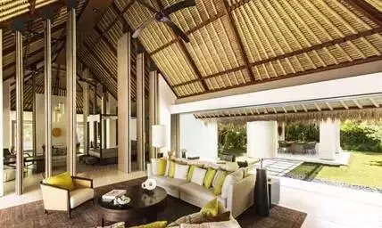 louisvuitton是不是lv,louisvuitton太空旅行