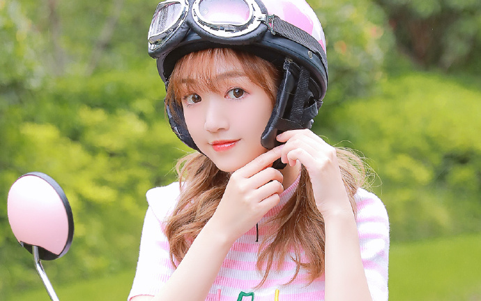 女子刚醒来发现自己身体酸痛,女生半夜醒来身体疼