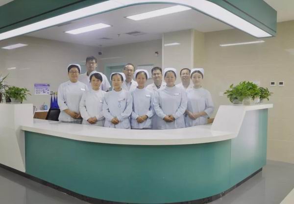 精益求精“镜”观全局的安钢总医院骨科专家冯世义