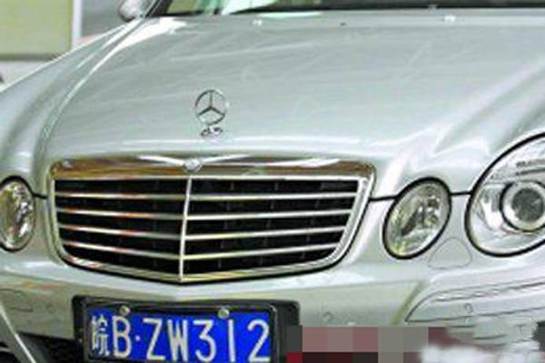 赵薇投资股权,赵薇股权投资赚了多少