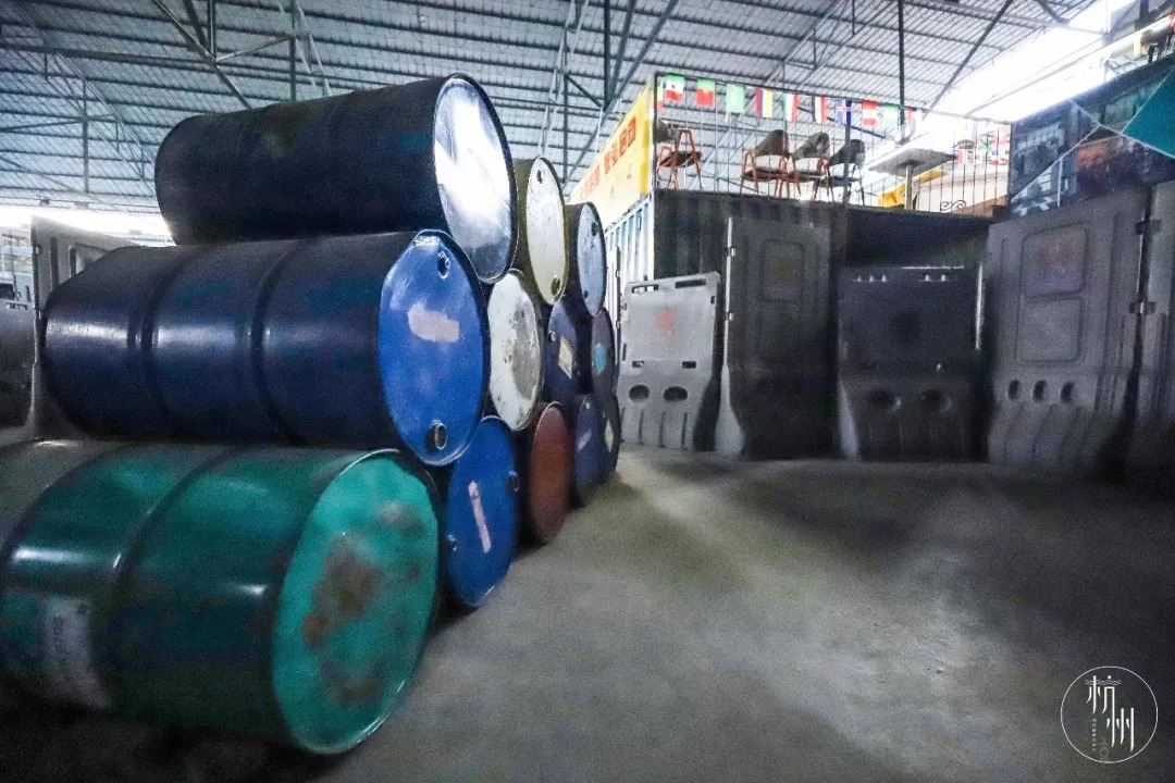 真人吃鸡海滩战斗,吃鸡真人版真实场地