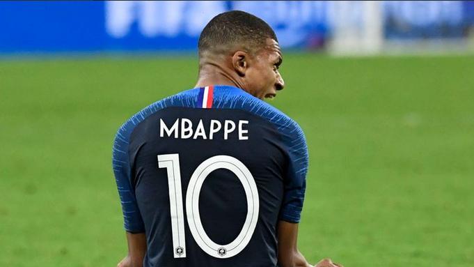 英雄还是堕落？姆巴佩走到了人生的十字路口