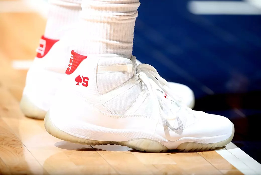 塔克球鞋上脚视频,塔克4000双球鞋