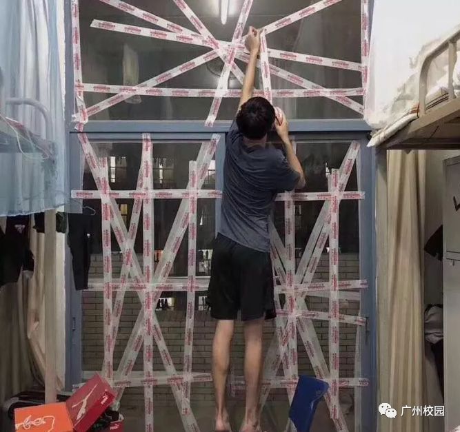 台风黄色预警台风山竹,超强台风山竹登陆之前是橙色预警