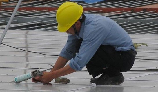 阳光板pc与pet材料有何区别,阳光板能防晒几年