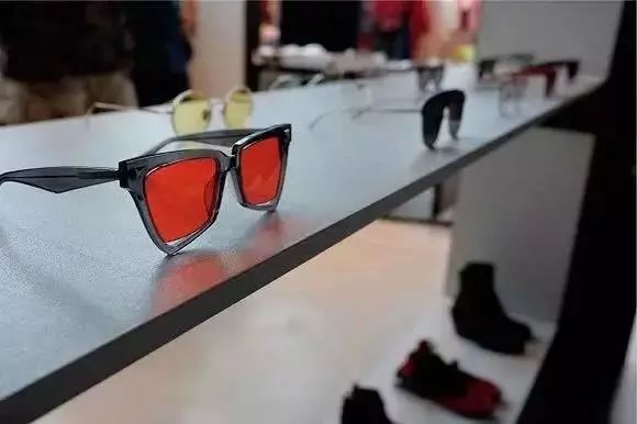 西西弗首家黑标店、丝芙兰亚洲首家新概念店、法国神级闪电泡芙L’ÉclairdeGénie，又一大波首店将来袭