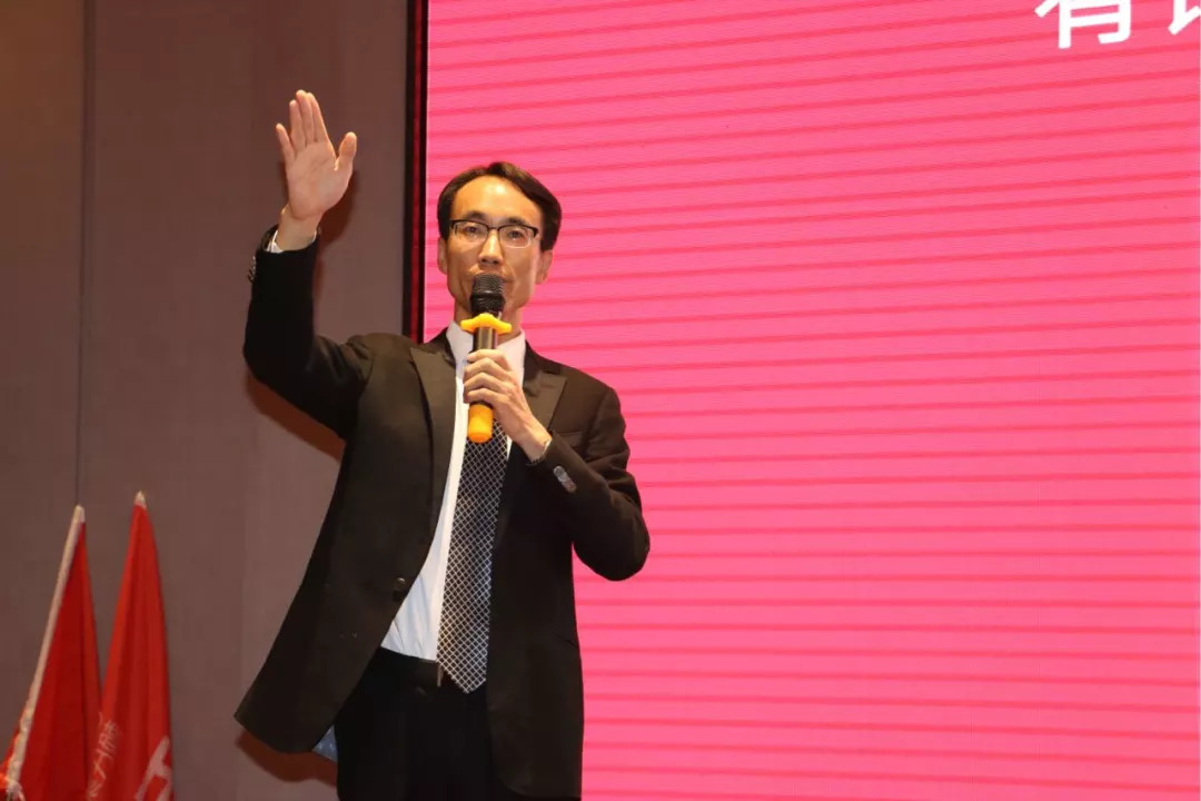 企业家诗人｜侯晓东：英雄千古真名士，何须隐忍媚君侯