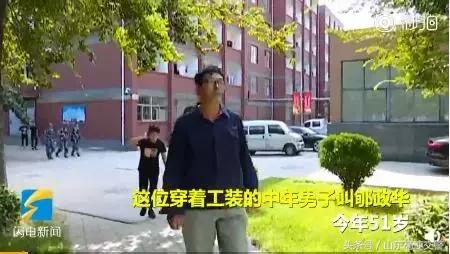 爆笑!收到2米多高代购清单的男子代购回来啦!「蜀黍周趣闻‖NO.43」