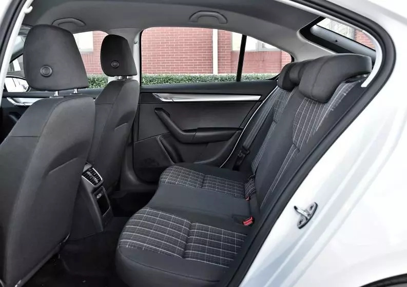 最值得入手的自动挡车型,合资紧凑型轿车就买这3款