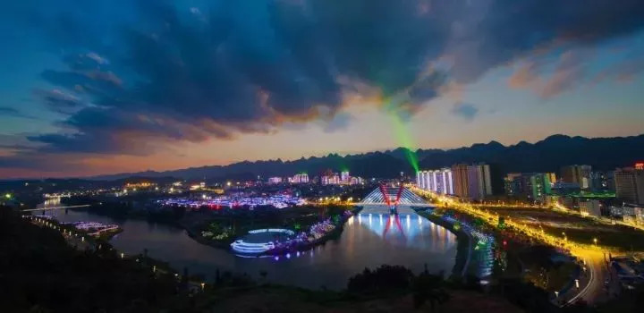 自驾游贵州荔波攻略最新,贵州自驾游万峰林黄果树瀑布荔波