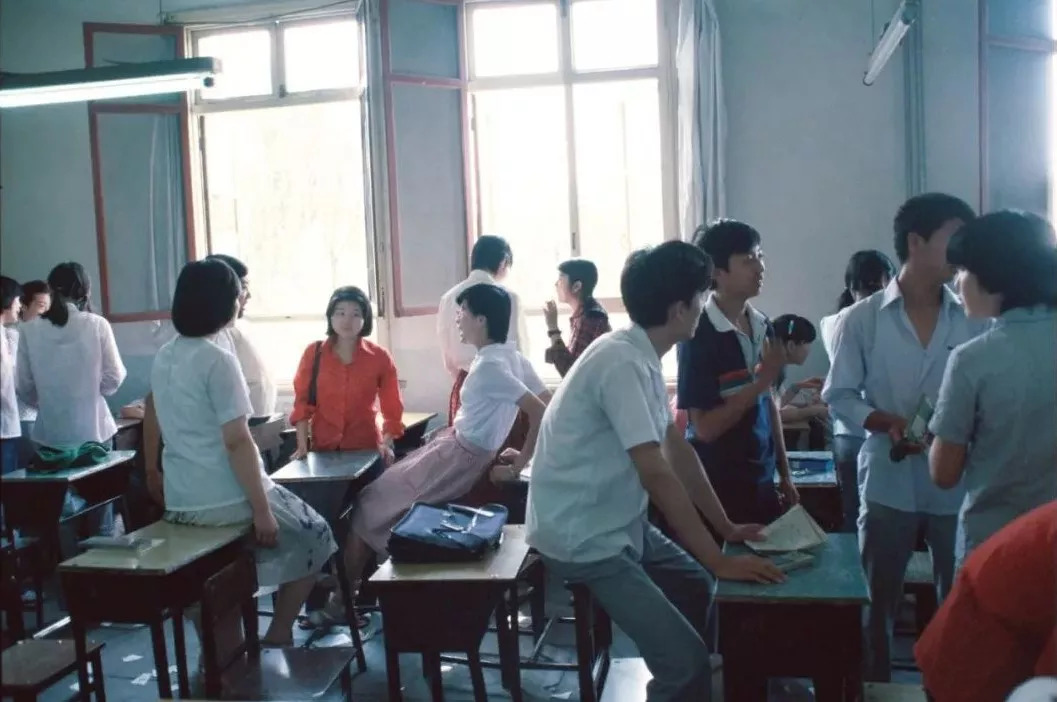 70年代中学生活老照片图文,90年代高中生学生老照片