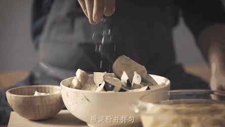 东北老饭盒地三鲜,地三鲜的正宗视频