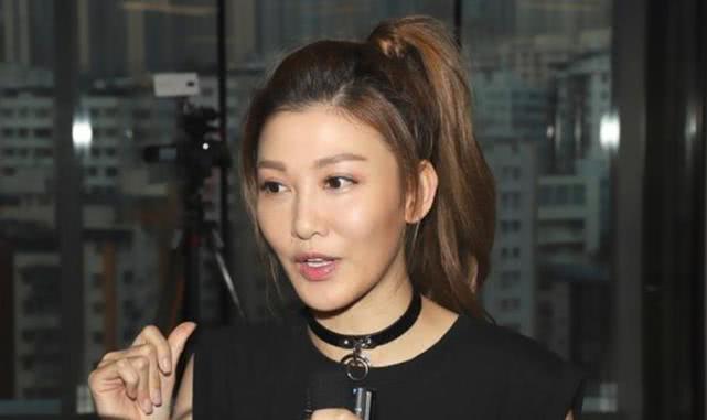 selina烧伤前照片,selina烧伤事件图片