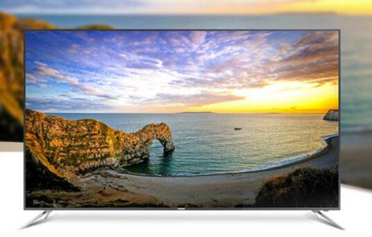 中小型客厅多大尺寸的电视最合适呢？有海尔55英寸4K电视相伴