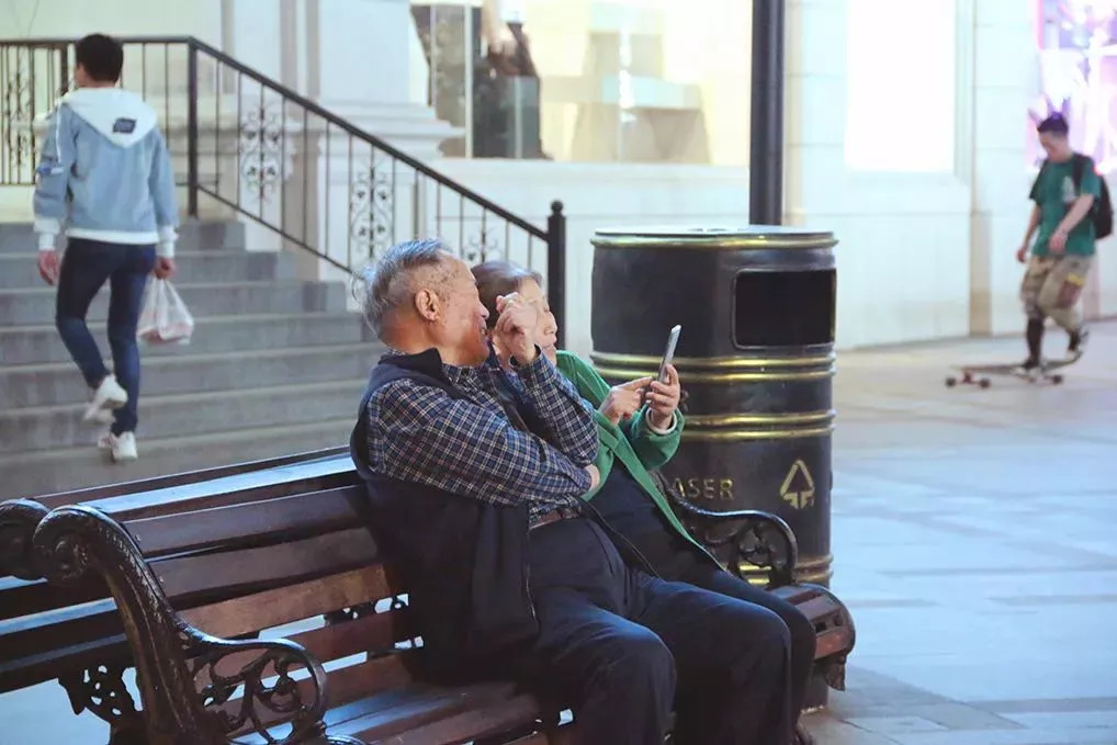 南京的夜晚真实图片,2005年的南京街头真实影像