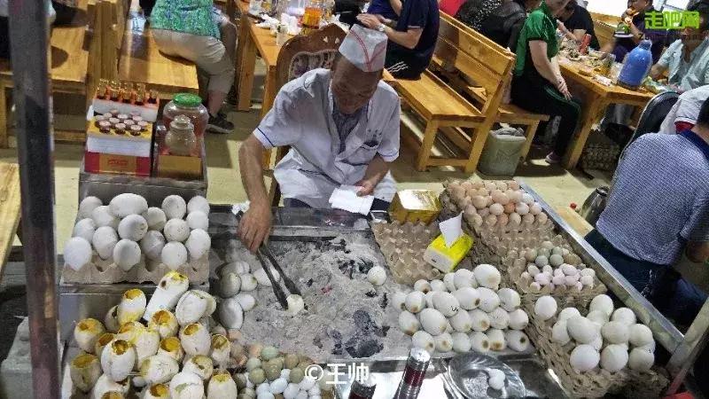 跟着大咖体验南疆最经典路线，玄奘东归路、沙漠胡杨、民俗风情！