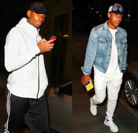 2017年曼联7号,星探穿一身皮衣