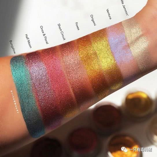 dior眼影盘,dior为什么叫cd