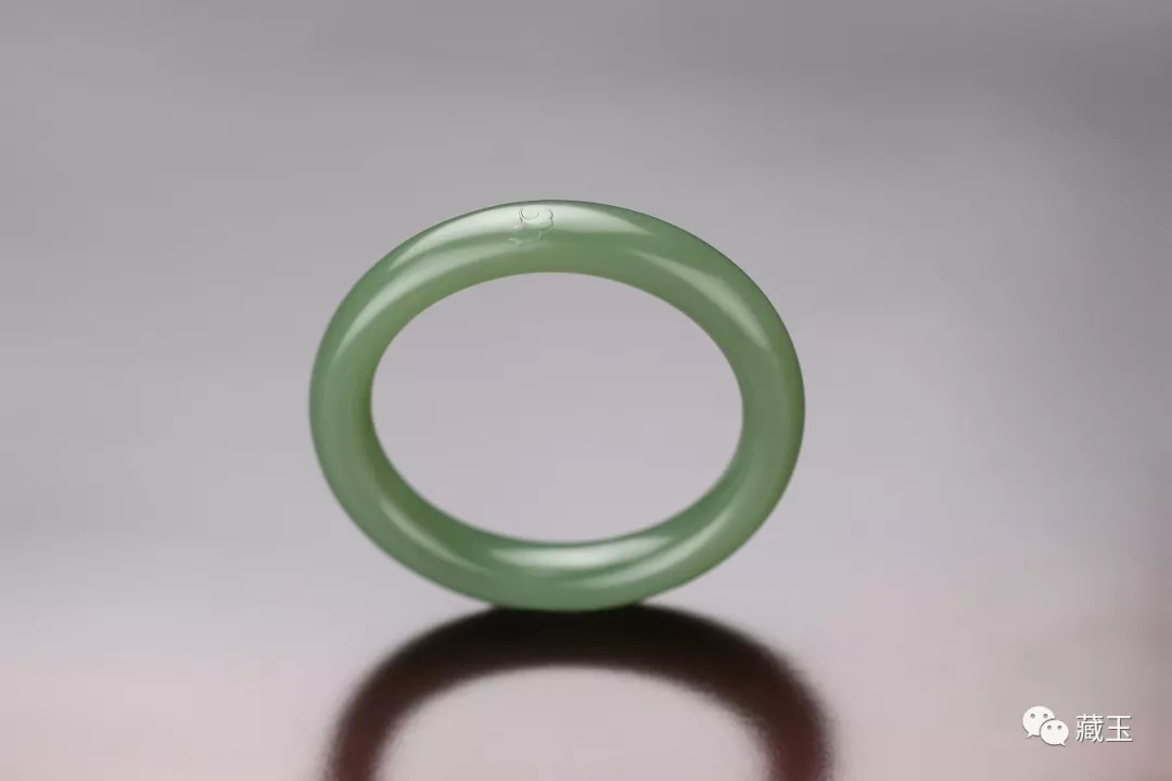 挑选和田玉玉镯五大技巧,挑选和田玉要注意什么