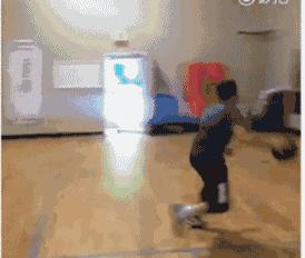 韦德拜佛过人,韦德实用技术动作