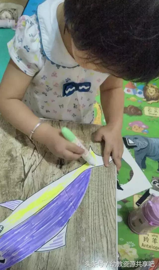 快递纸箱、一次性纸杯还能这么玩？老师们也太有创意了吧~