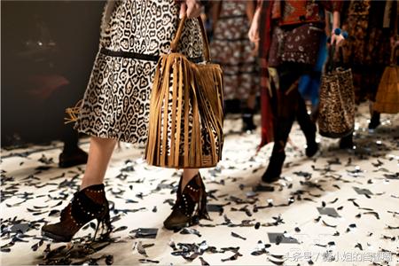 轻奢高端女包排行榜,轻奢女包价格排行榜