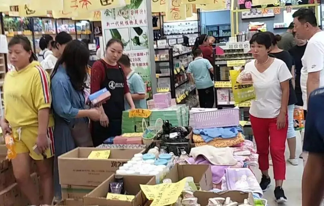 娇兰佳人全场正价彩妆,娇兰佳人团购